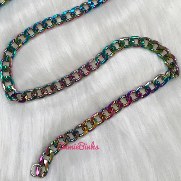 New Lightweight Holographic Oil Slick Chain Link Necklace - Picture 6 of 9